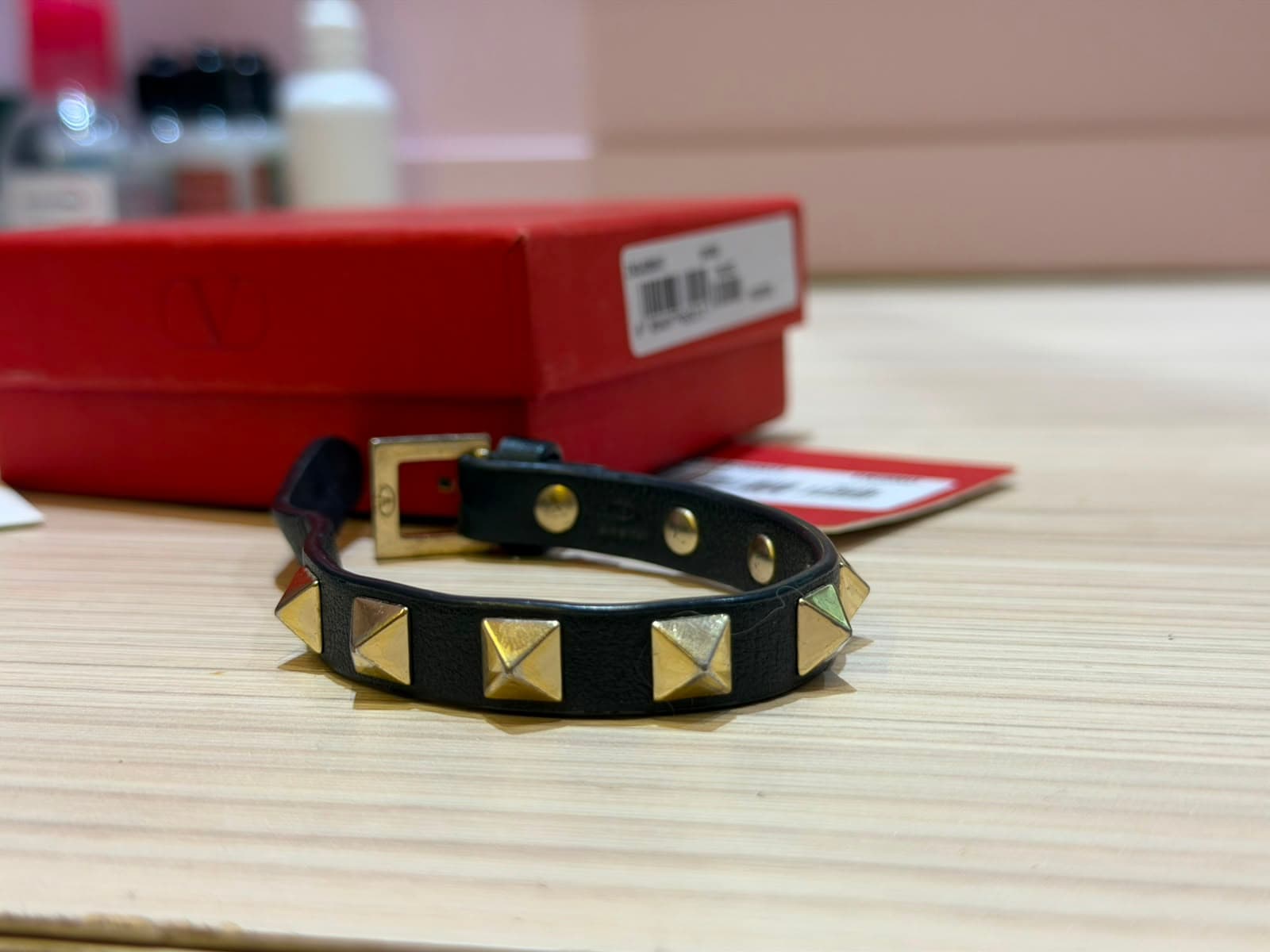 Pulseira Rockstud preta — foto 1